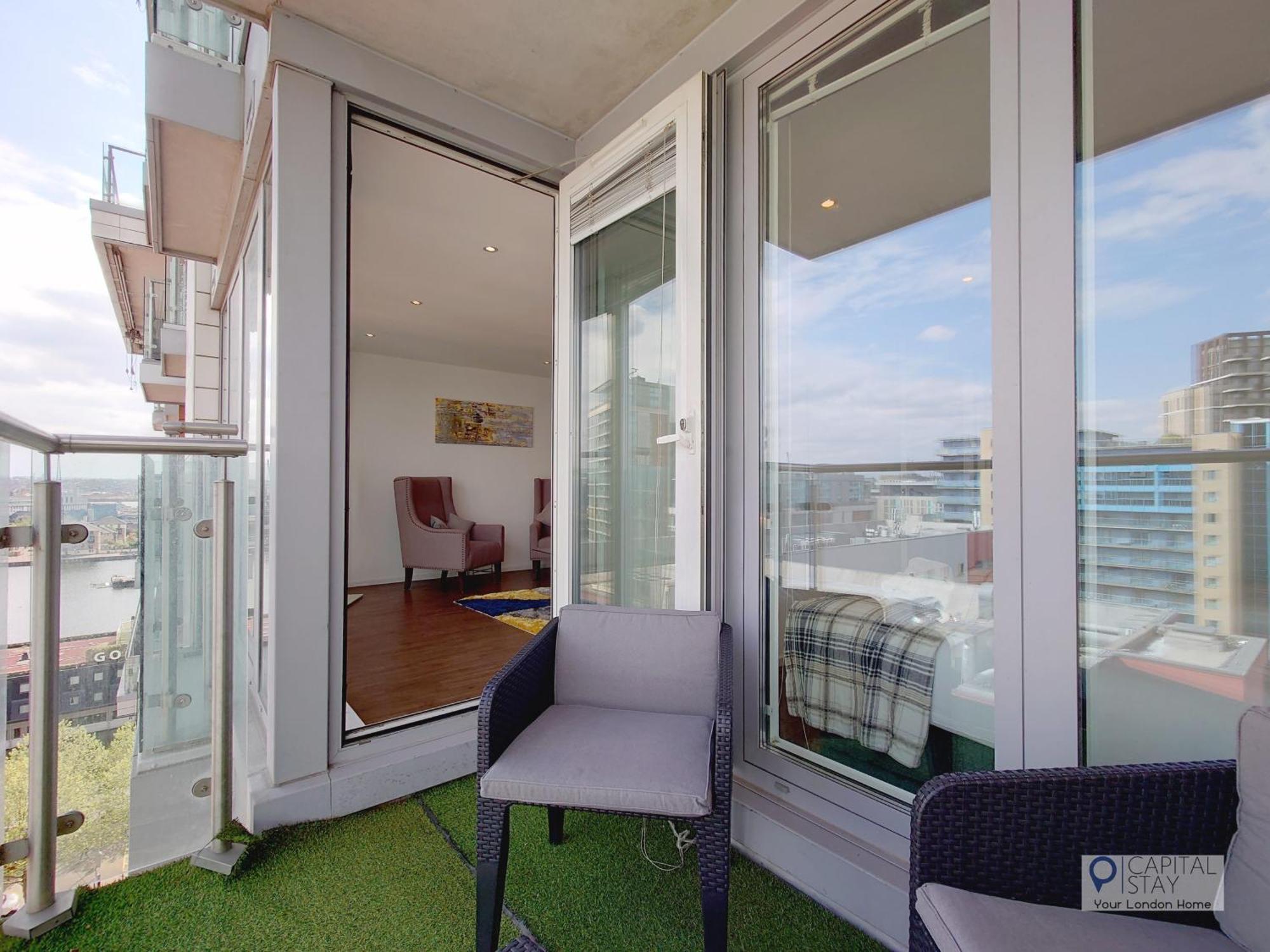 Deluxe Two Bed By Excel & O2 Appartement Londres